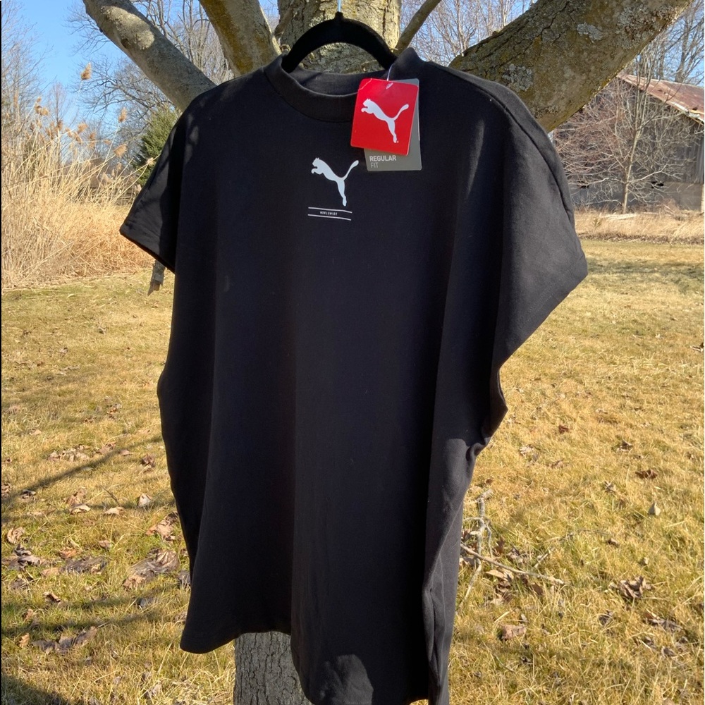 Puma Black slightly Cap Sleeves T Shirt size L Regular Fit New With Tags